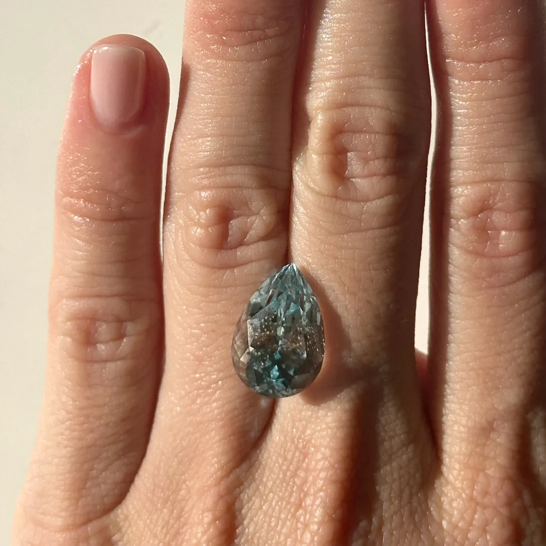 BESPOKE 10.30CT BLUE TOPAZ
