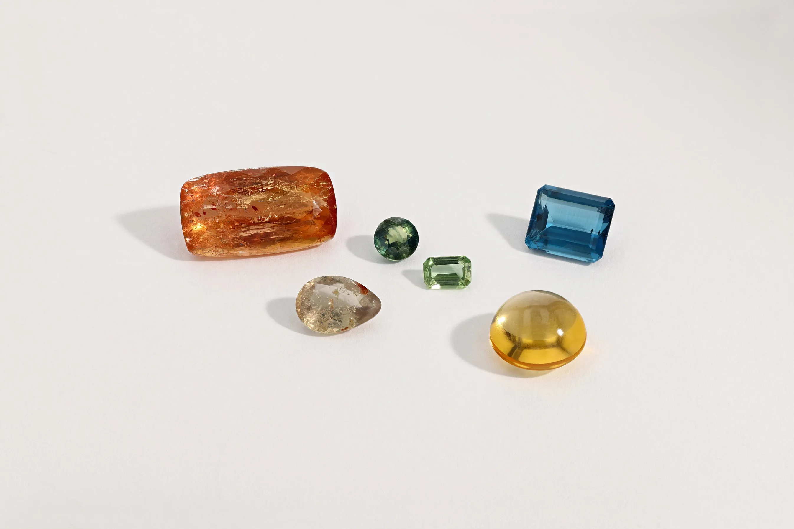 BESPOKE 10.53CT ROUND CABOCHON CITRINE