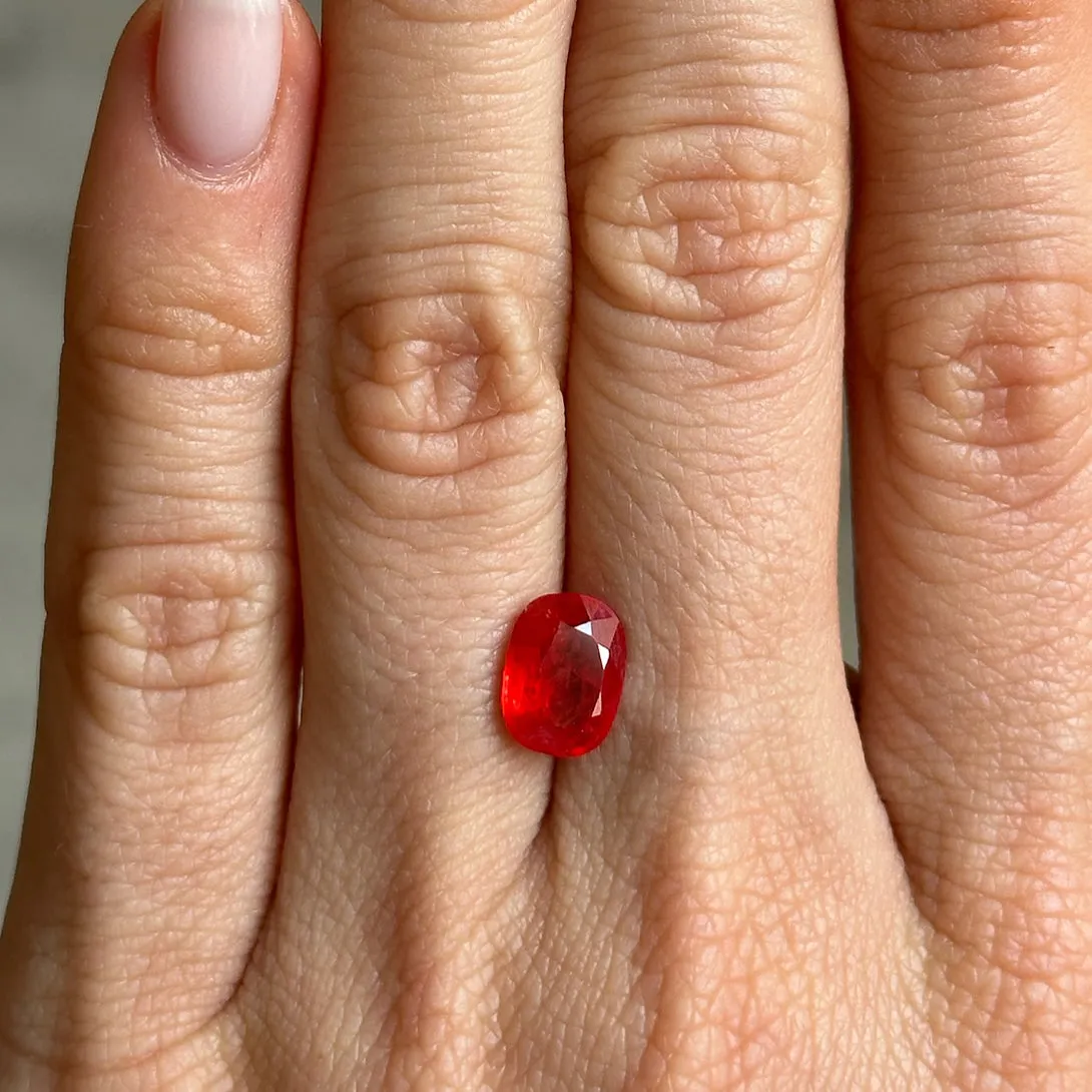 BESPOKE 2.29CT ORANGE SAPPHIRE