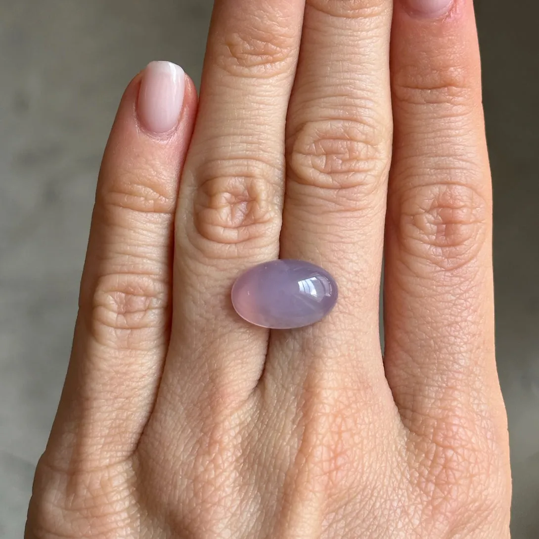 BESPOKE 7.01CT HOLLY BLUE CHALCEDONY CABOCHON