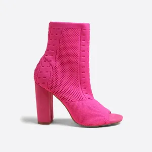 binfenxie- Women Block Heeled Peep Toe Boots