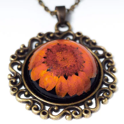 Flower Necklace Classic Orb Amber-Orange