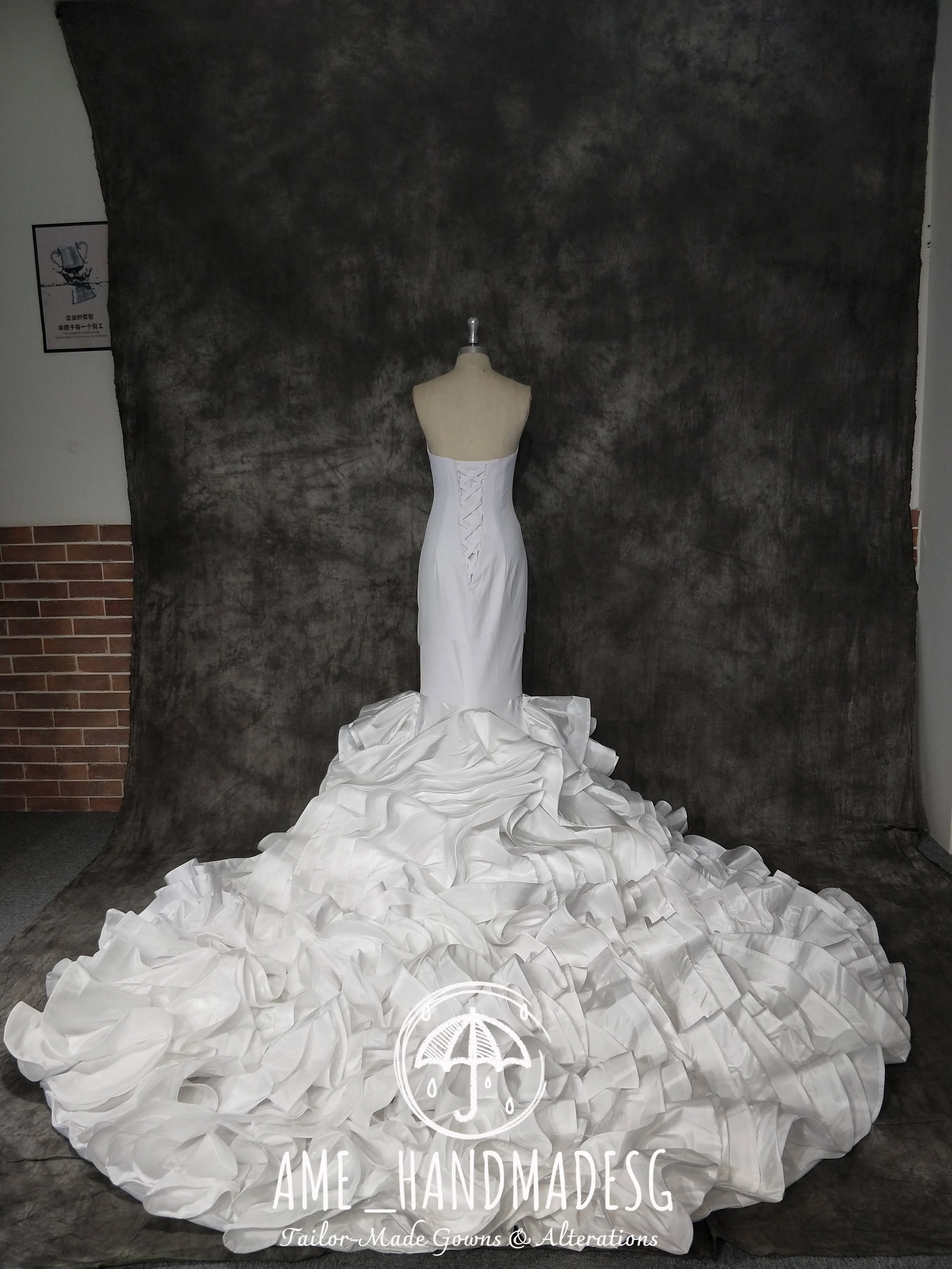 wedding-bridal-gown-qw190522425
